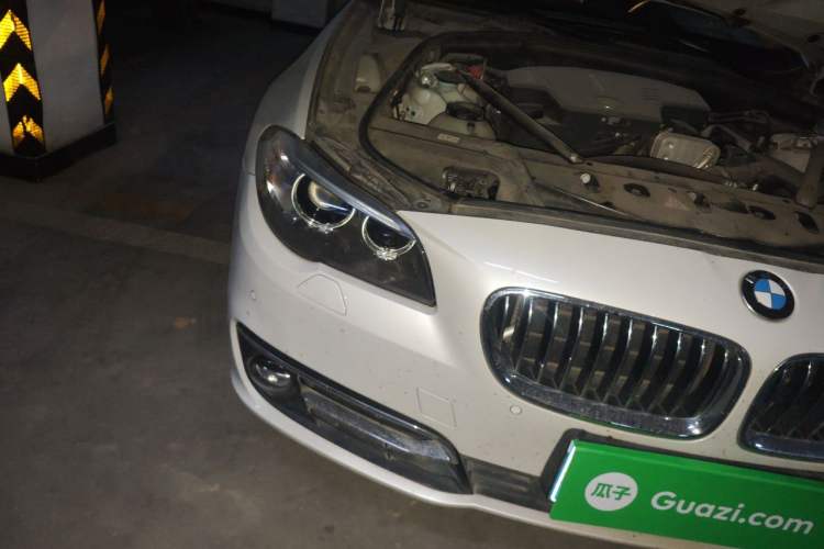 Used BMW 5 Series 2017 525Li Leading Model Right Front Headlight