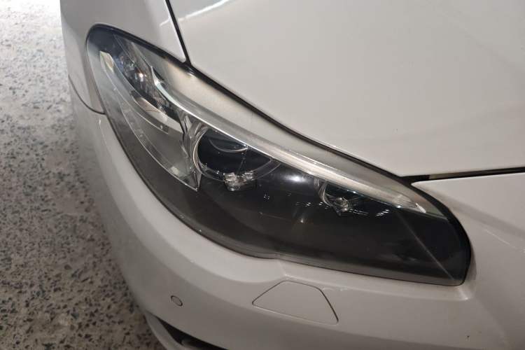 Used BMW 5 Series 2017 520Li Elegant Edition Right Front Headlight