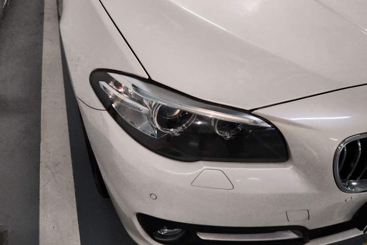 Used BMW 5 Series 2017 528Li Leading Model Right Front Headlight