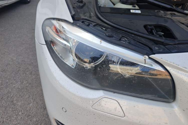 Used BMW 5 Series 2017 525Li Luxury Design Package Right Front Headlight