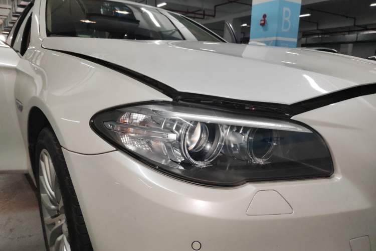 Used BMW 5 Series 2017 525Li Luxury Design Package Right Front Headlight