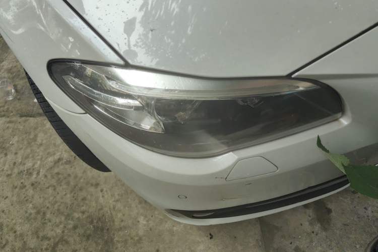 Used BMW 5 Series 2017 525Li Leading Model Right Front Headlight