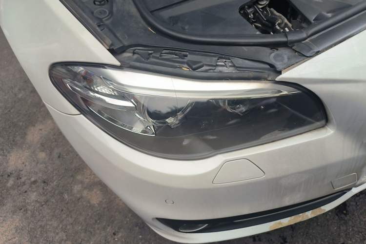 Used BMW 5 Series 2017 520Li Elegant Edition Right Front Headlight