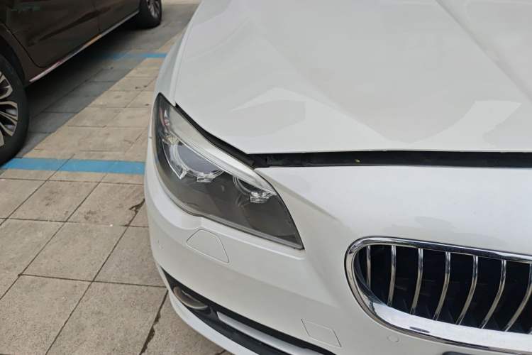 Used BMW 5 Series 2017 525Li Leading Model Right Front Headlight