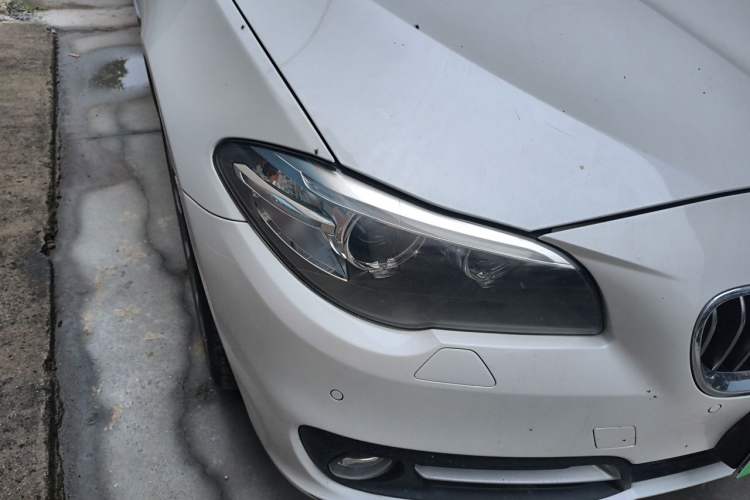 Used BMW 5 Series 2017 528Li Leading Model Right Front Headlight