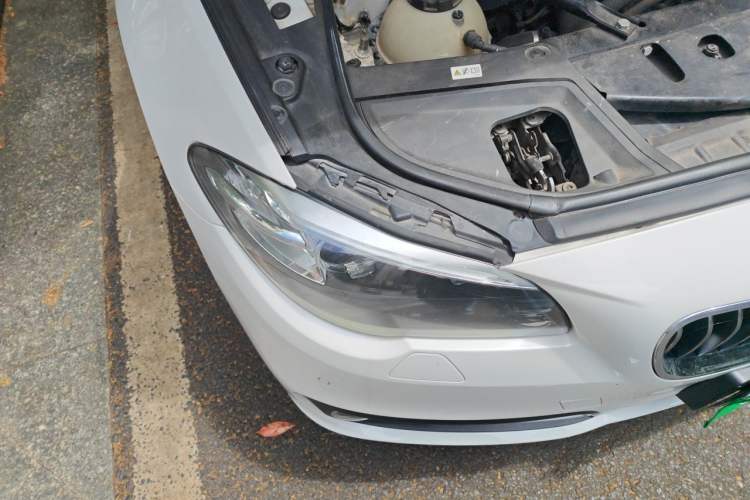 Used BMW 5 Series 2017 528Li Leading Model Right Front Headlight