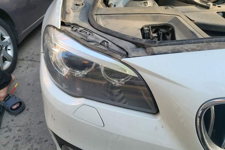 Used BMW 5 Series 2017 520Li Elegant Edition Right Front Headlight