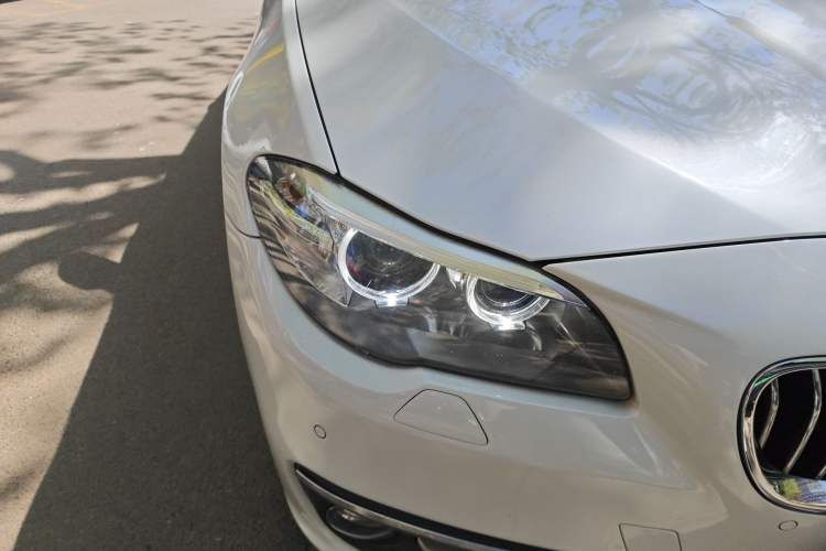 Used BMW 5 Series 2017 520Li Elegant Edition Right Front Headlight