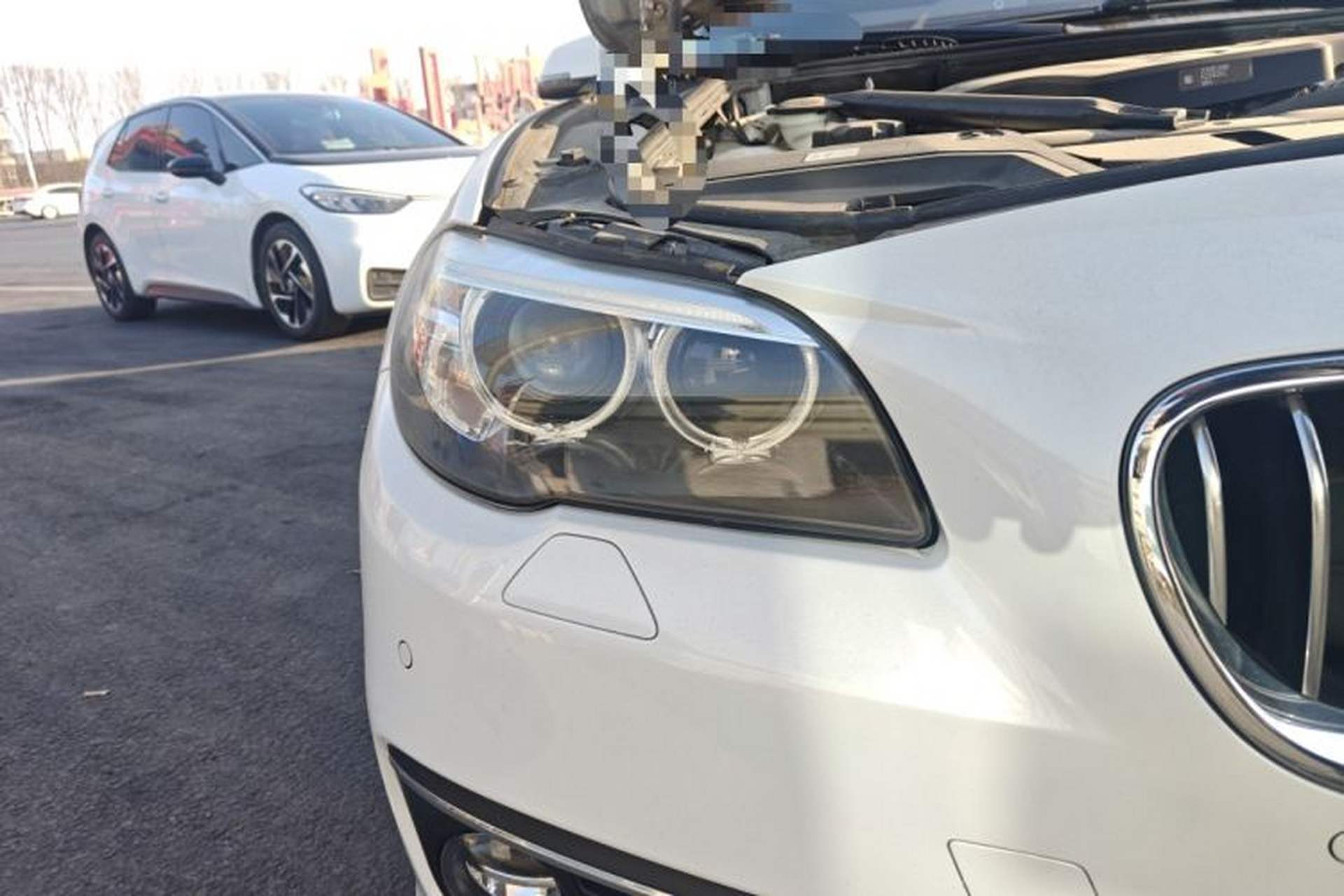 Used BMW 5 Series 2017 525Li Luxury Design Package Right Front Headlight
