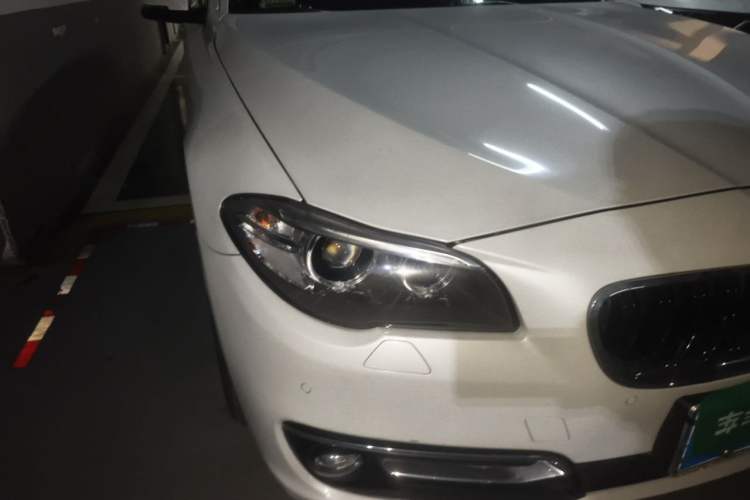 Used BMW 5 Series 2017 525Li Luxury Design Package Right Front Headlight