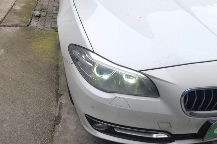 Used BMW 5 Series 2017 525Li Luxury Design Package Right Front Headlight