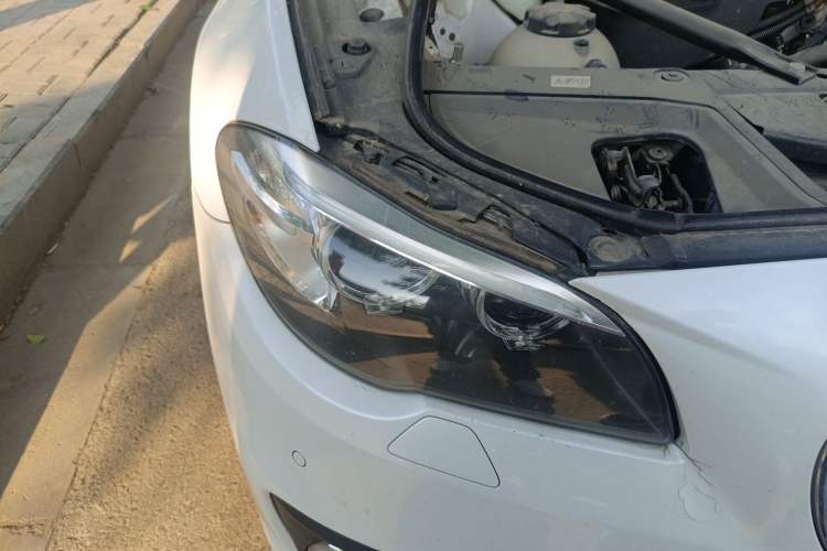 Used BMW 5 Series 2017 520Li Elegant Edition Right Front Headlight