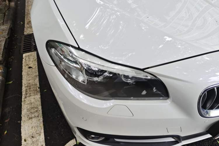 Used BMW 5 Series 2017 525Li Leading Model Right Front Headlight