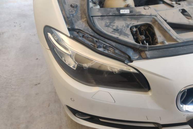 Used BMW 5 Series 2017 528Li Leading Model Right Front Headlight