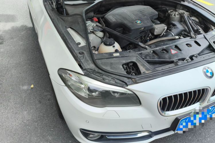 Used BMW 5 Series 2017 525Li Luxury Design Package Right Front Headlight