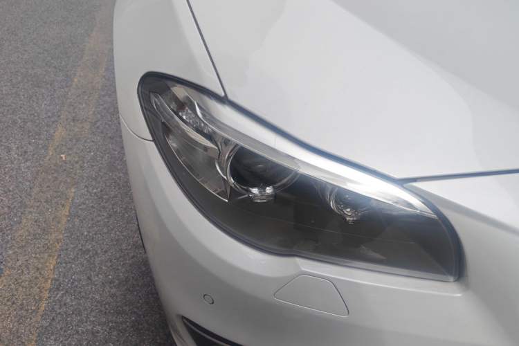 Used BMW 5 Series 2017 525Li Luxury Design Package Right Front Headlight