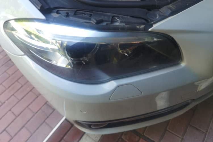 Used BMW 5 Series 2017 525Li Luxury Design Package Right Front Headlight