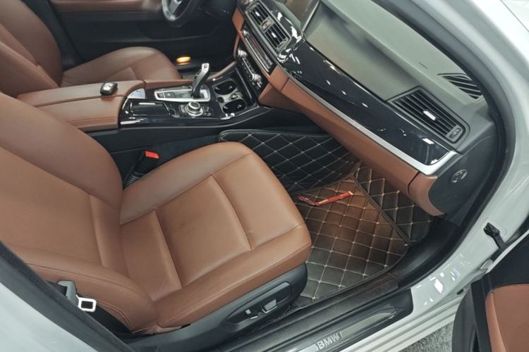 Used BMW 5 Series 2017 520Li Elegant Edition Right Front Seat