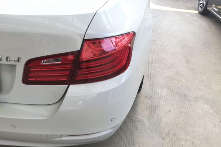 Used BMW 5 Series 2017 525Li Leading Model Right Rear Taillight