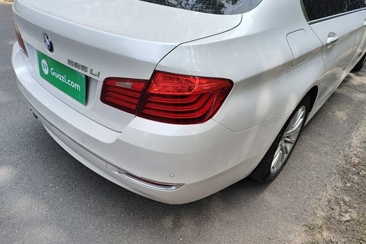 Used BMW 5 Series 2017 525Li Luxury Design Package Right Rear Taillight