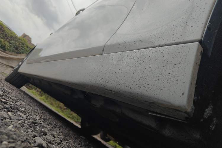 Used BMW 5 Series 2017 525Li Leading Model Right Side Sill