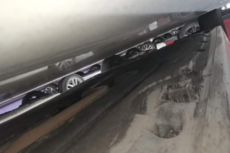 Used BMW 5 Series 2017 520Li Elegant Edition Right Side Sill