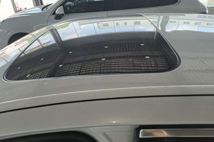 Used BMW 5 Series 2017 525Li Luxury Design Package Roof