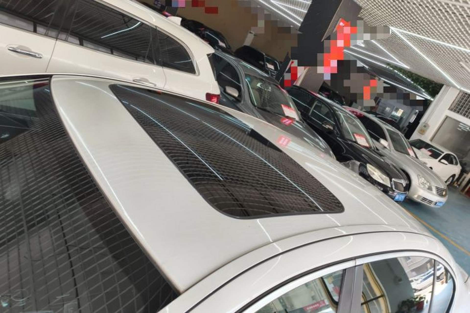 Used BMW 5 Series 2017 528Li Leading Model Roof