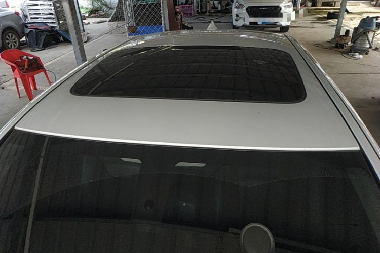 Used BMW 5 Series 2017 525Li Luxury Design Package Roof