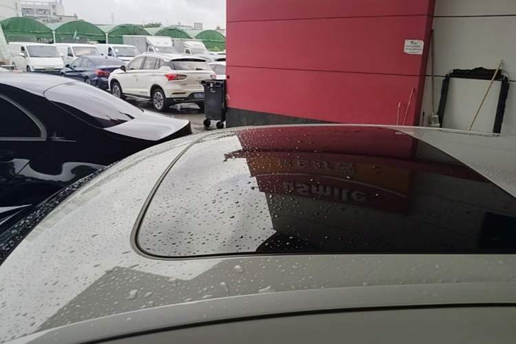 Used BMW 5 Series 2017 525Li Leading Model Roof