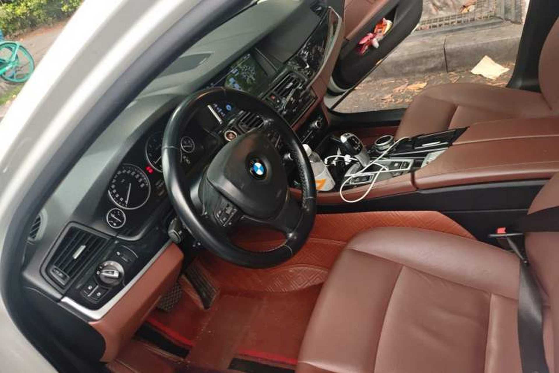 Used BMW 5 Series 2017 520Li Elegant Edition Steering Wheel