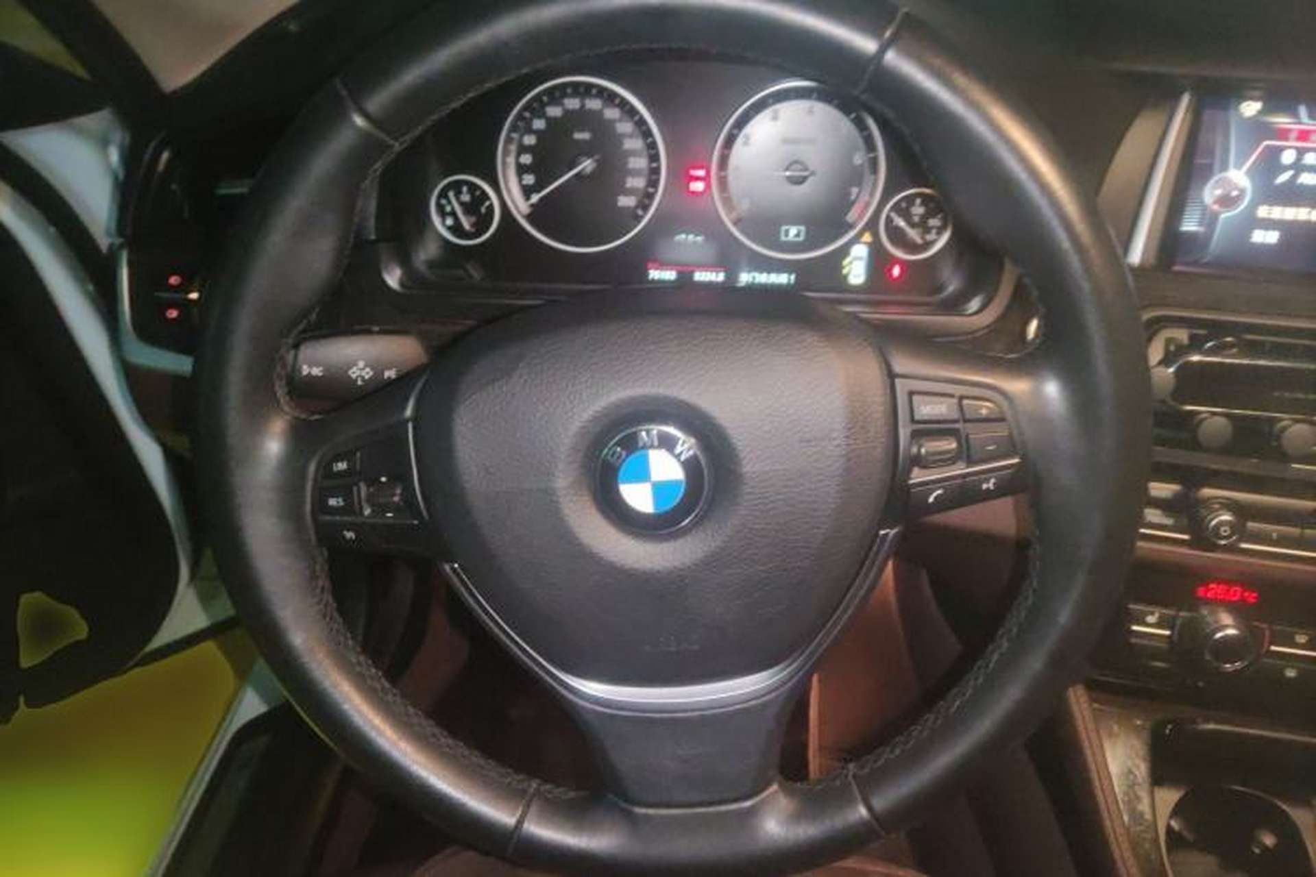 Used BMW 5 Series 2017 525Li Luxury Design Package Steering Wheel