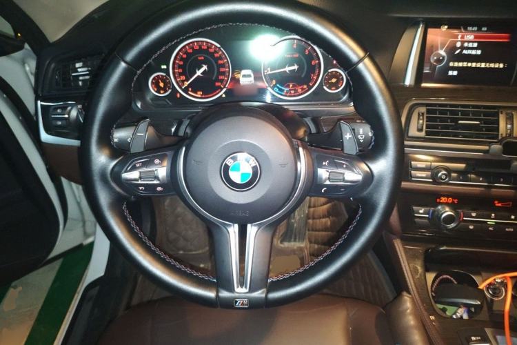 Used BMW 5 Series 2017 525Li Luxury Design Package Steering Wheel