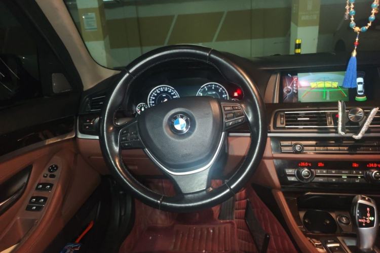 Used BMW 5 Series 2017 528Li Leading Model Steering Wheel