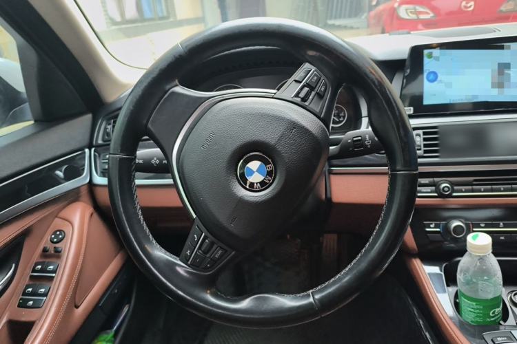 Used BMW 5 Series 2017 520Li Elegant Edition Steering Wheel