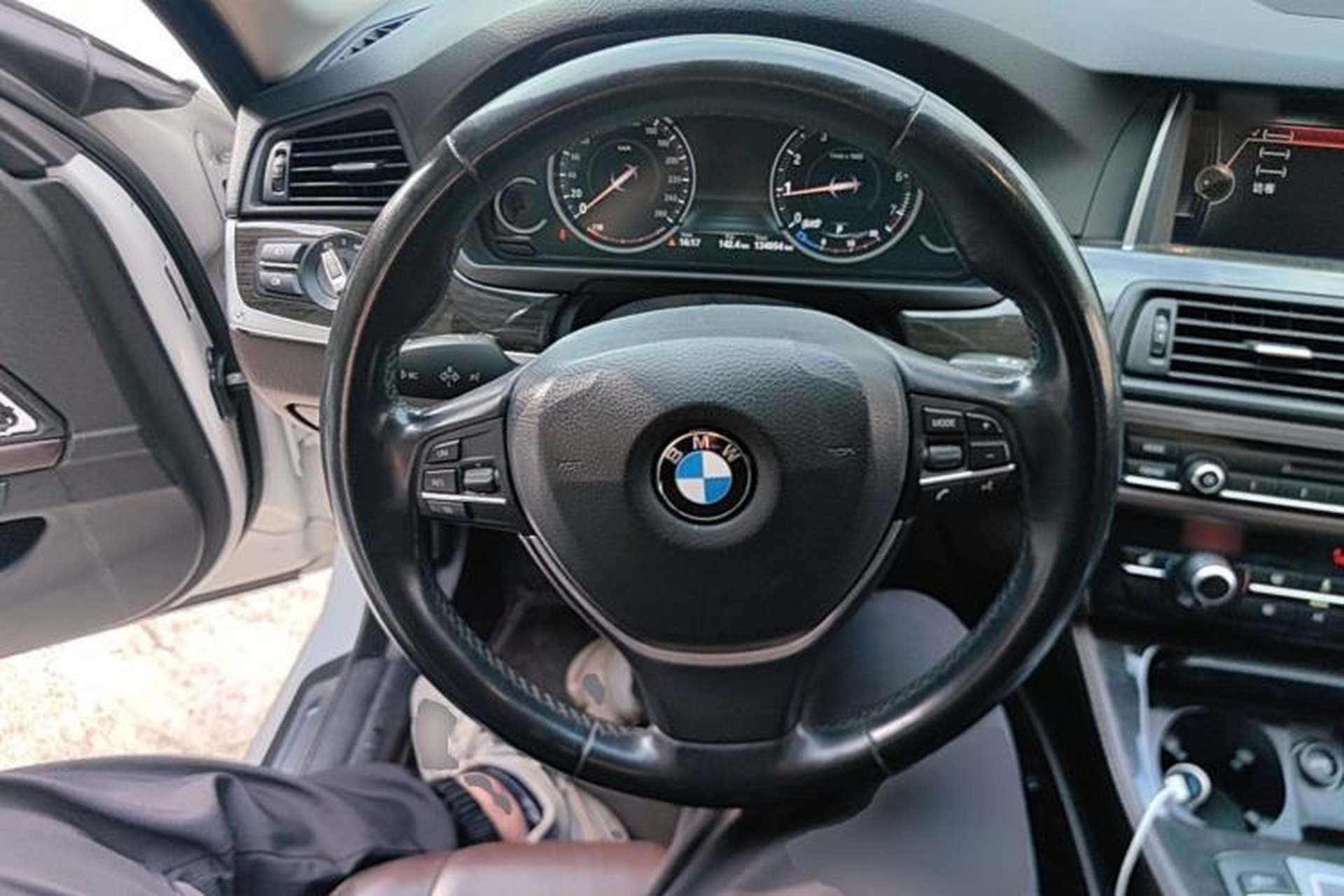 Used BMW 5 Series 2017 525Li Luxury Design Package Steering Wheel