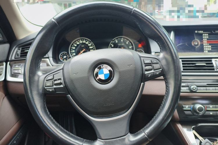 Used BMW 5 Series 2017 525Li Luxury Design Package Steering Wheel