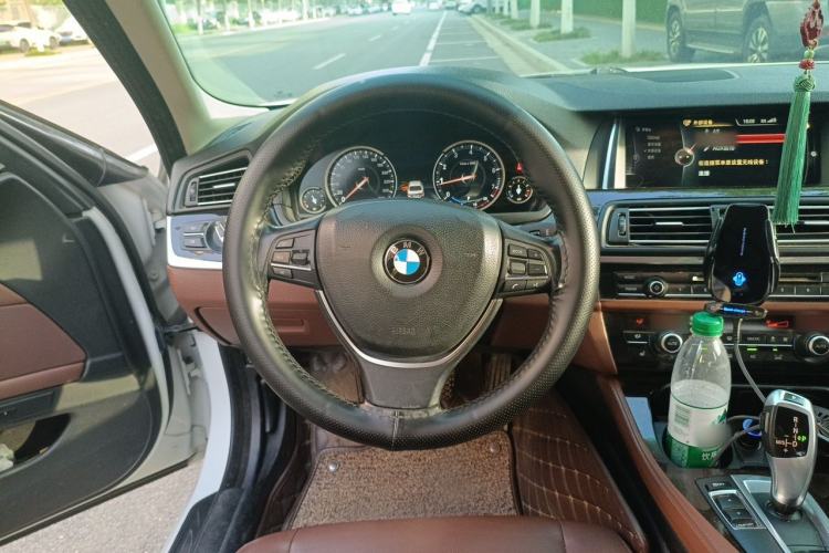 Used BMW 5 Series 2017 528Li Leading Model Steering Wheel