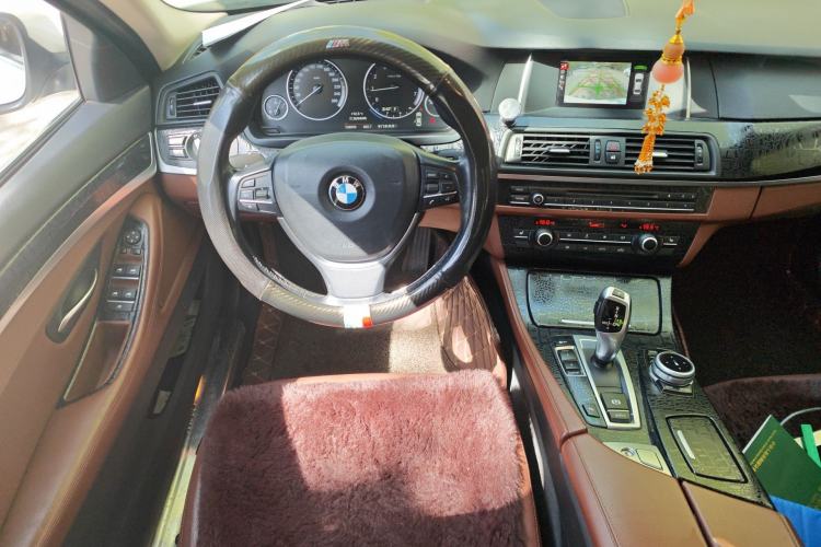 Used BMW 5 Series 2017 520Li Elegant Edition Steering Wheel