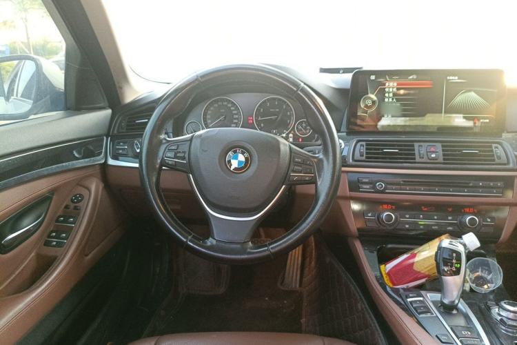 Used BMW 5 Series 2017 520Li Elegant Edition Steering Wheel