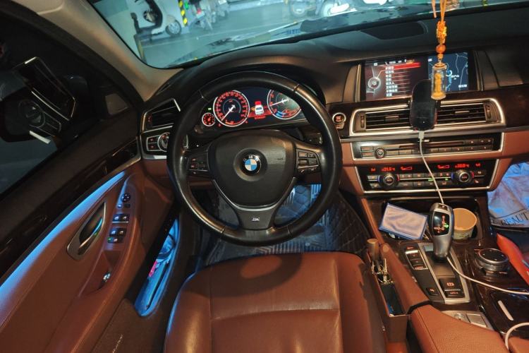 Used BMW 5 Series 2017 528Li Leading Model Steering Wheel