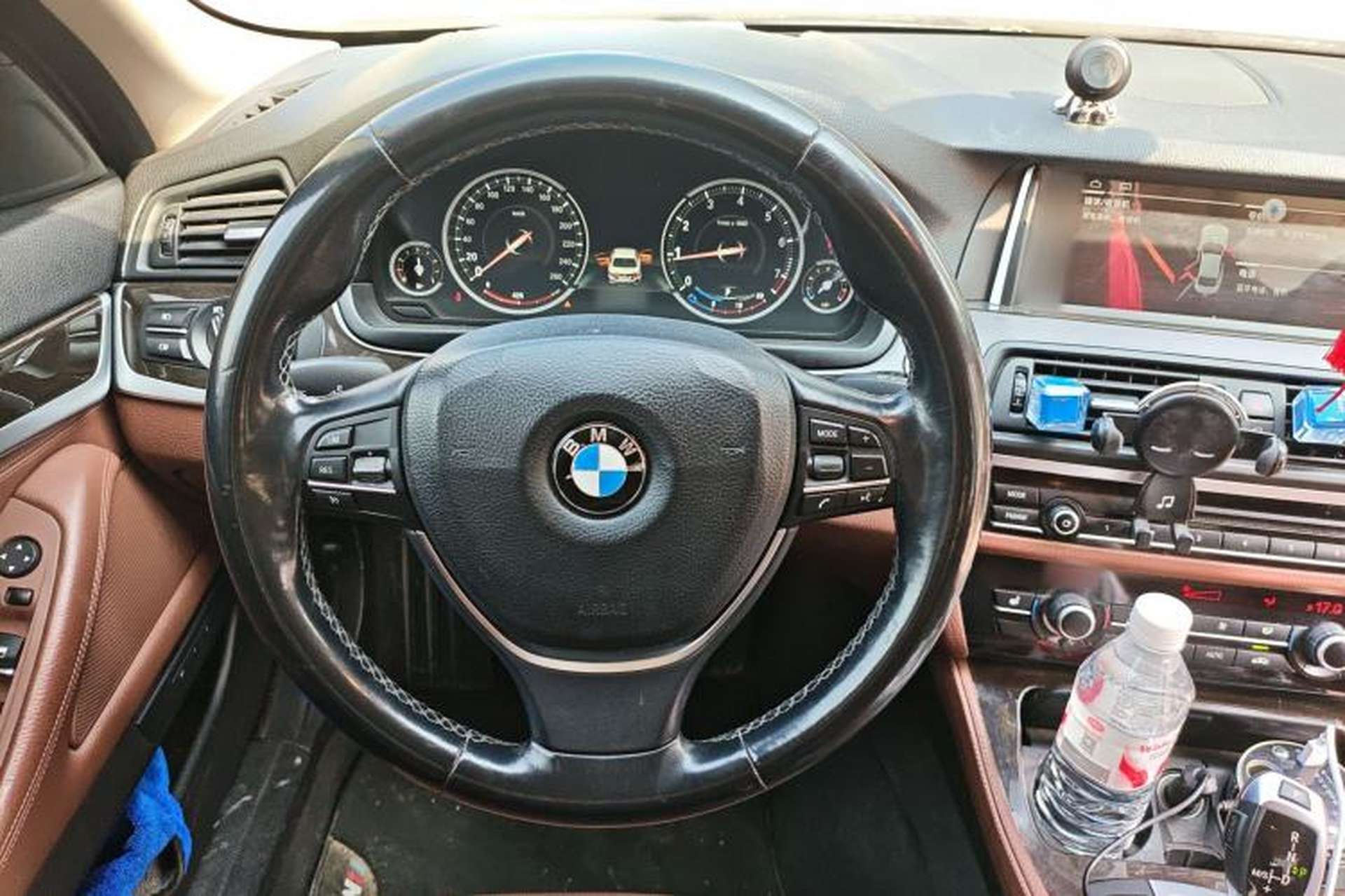 Used BMW 5 Series 2017 525Li Leading Model Steering Wheel