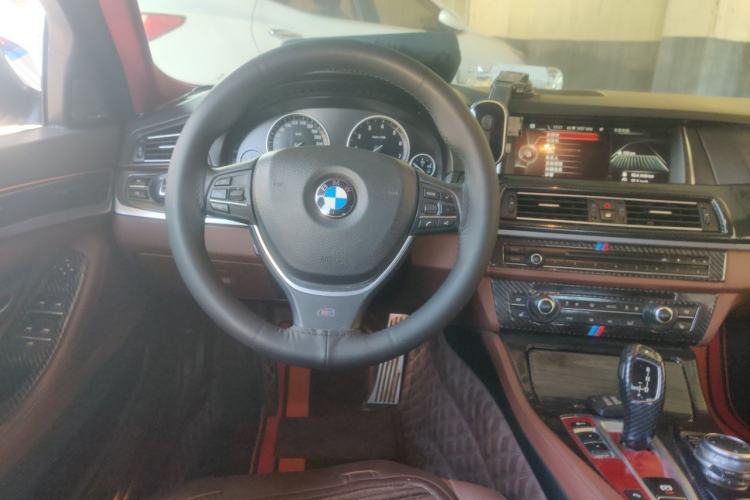 Used BMW 5 Series 2017 528Li Leading Model Steering Wheel
