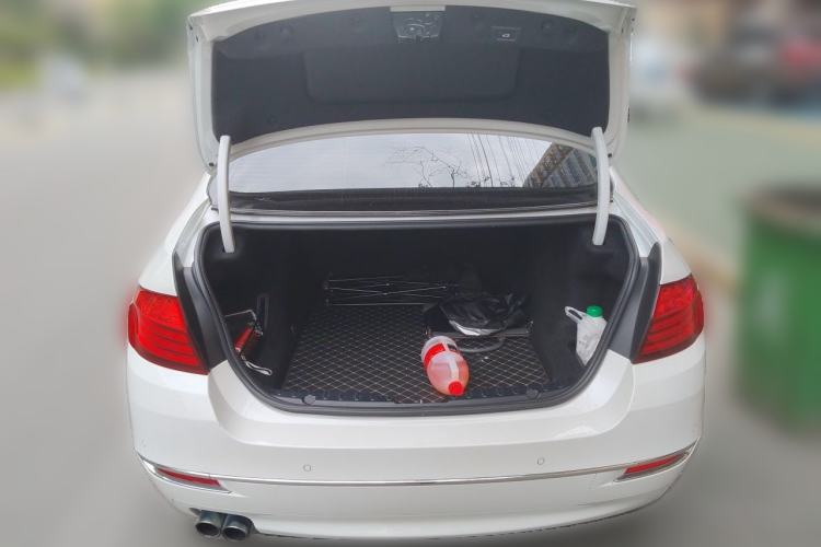 Used BMW 5 Series 2017 525Li Luxury Design Package Trunk