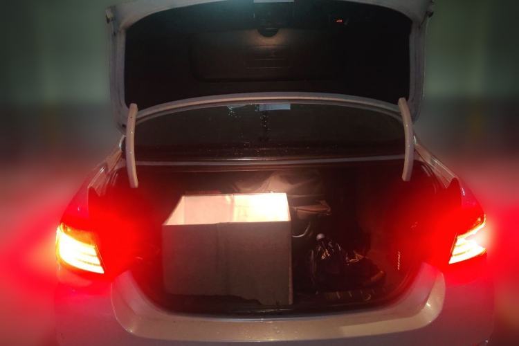 Used BMW 5 Series 2017 520Li Elegant Edition Trunk