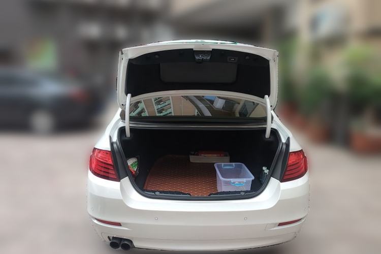 Used BMW 5 Series 2017 520Li Elegant Edition Trunk