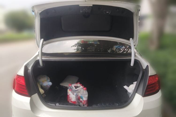 Used BMW 5 Series 2017 525Li Luxury Design Package Trunk