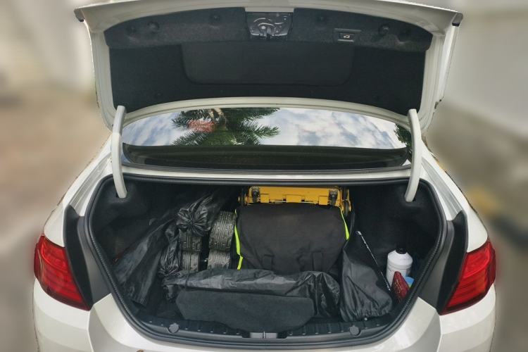 Used BMW 5 Series 2017 525Li Luxury Design Package Trunk