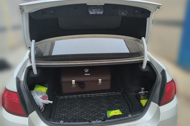 Used BMW 5 Series 2017 520Li Elegant Edition Trunk