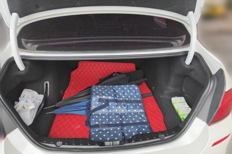 Used BMW 5 Series 2017 525Li Luxury Design Package Trunk